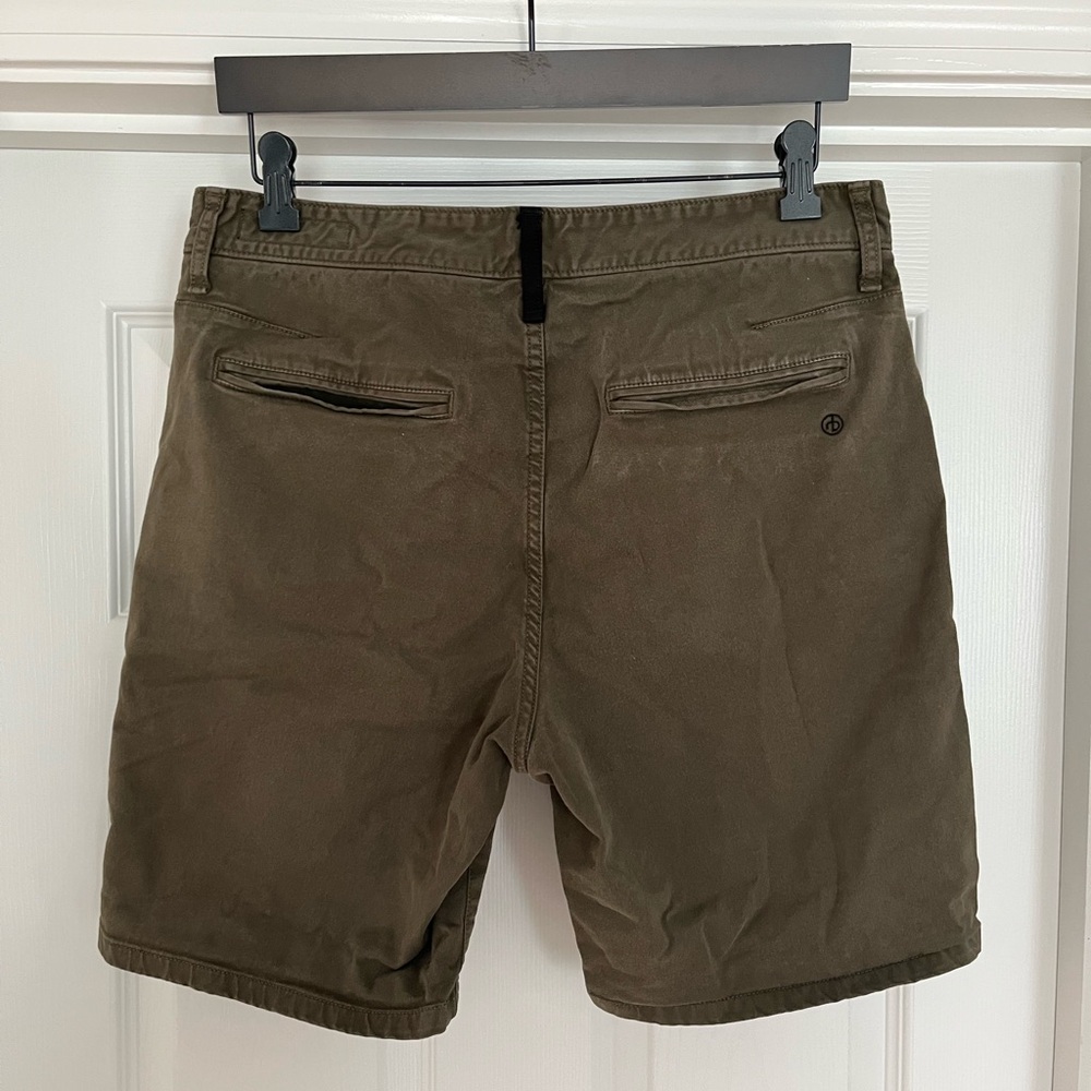 Rag & Bone Men’s Army Green Khaki Shorts